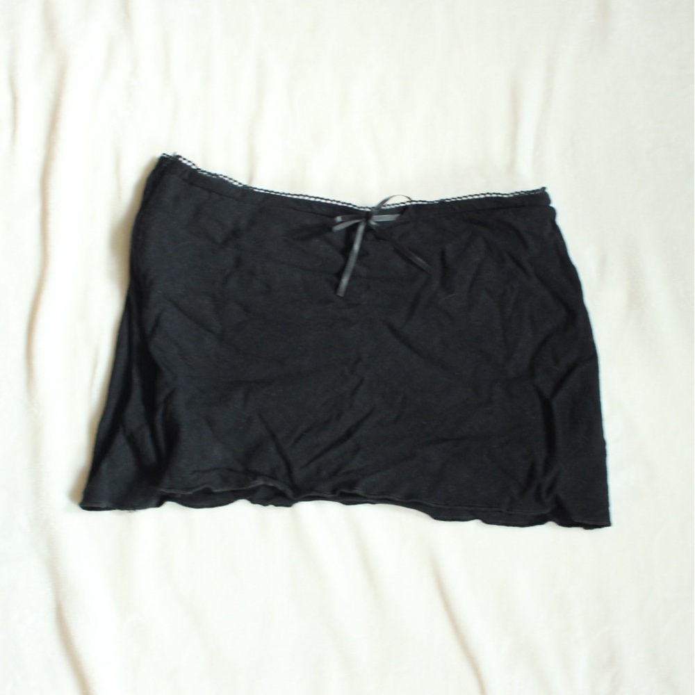 Black skirt with Bow Detail